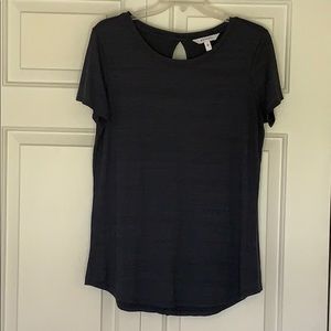 “Athleta” Top with key-hole back